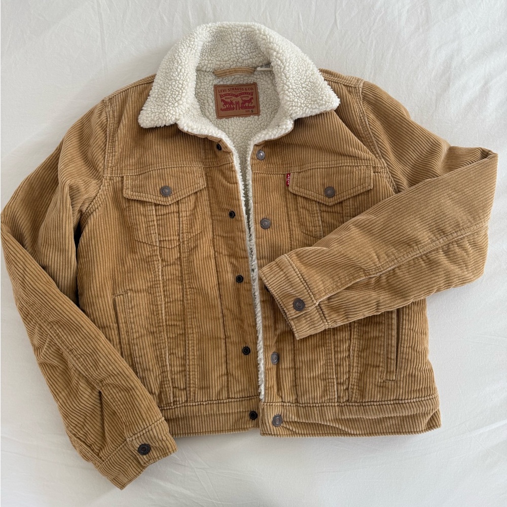 Levi’s Sherpa Trucker jacket